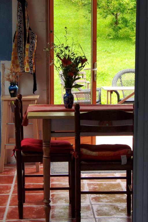 La Maison Imparfaite Fourbanne Bagian luar foto